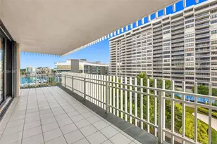 2 Grove Isle Dr, Miami, FL 33133 - Photo 23