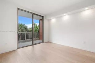 2200 Brickell Ave, Miami, FL 33129 - Photo 13