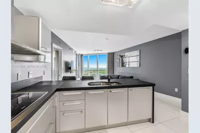 18201 Collins Ave #5303, Sunny Isles Beach, FL 33160 - Photo 9