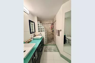 17150 N Bay Rd #2121, Sunny Isles Beach, FL 33160 - Photo 11