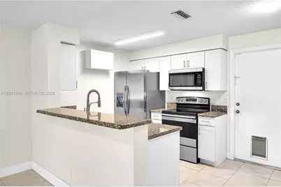 621 Talavera Rd #621, Weston, FL 33326 - Photo 3