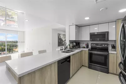 3000 Coral Way #1110, Miami, FL 33145 - Photo 7