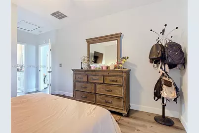 668 Dromedary Ct, Other City - In The State Of Florida, FL 34759 - Photo 27