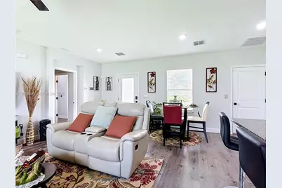 668 Dromedary Ct, Other City - In The State Of Florida, FL 34759 - Photo 15