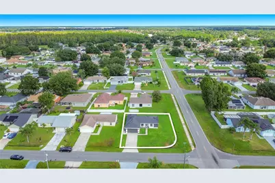668 Dromedary Ct, Other City - In The State Of Florida, FL 34759 - Photo 51