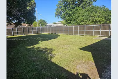 504 NW 7th Ct #0, Hallandale Beach, FL 33009 - Photo 3