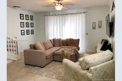 1372 Veracruz Ln #6-7, Weston, FL 33327 - Photo 9