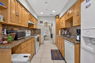 70 NW 145th St, Miami, FL 33168 - Photo 7