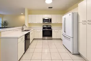 15170 SW 153rd Pl, Miami, FL 33196 - Photo 5