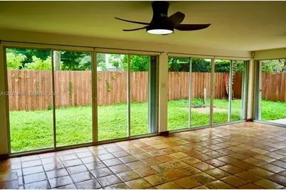 3404 Barton Rd, Pompano Beach, FL 33062 - Photo 9
