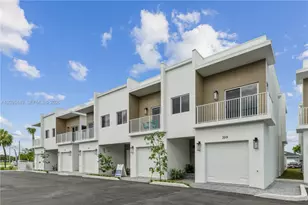 1313 NW 27th Ave, Pompano Beach, FL 33069 - Photo 1