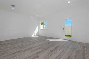 1313 NW 27th Ave, Pompano Beach, FL 33069 - Photo 9