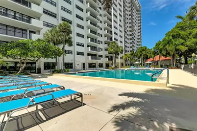 3200 Port Royale Dr N #205, Fort Lauderdale, FL 33308 - Photo 33