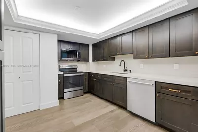 3200 Port Royale Dr N #205, Fort Lauderdale, FL 33308 - Photo 11