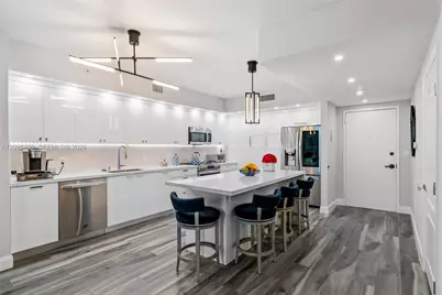 17555 Atlantic Blvd #UPH3, Sunny Isles Beach, FL 33160 - Photo 21