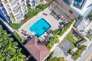 17555 Atlantic Blvd, Sunny Isles Beach, FL 33160 - Photo 11