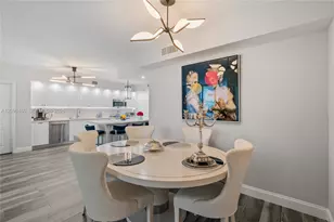 17555 Atlantic Blvd, Sunny Isles Beach, FL 33160 - Photo 7