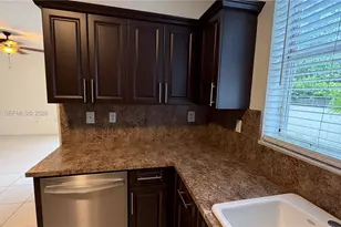 200 Riverwalk Cir, Sunrise, FL 33326 - Photo 21