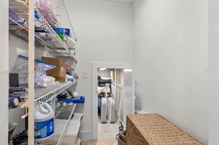 20833 NW 14th Ct, Pembroke Pines, FL 33029 - Photo 35