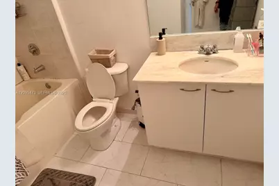 133 NE 2nd Ave #1605, Miami, FL 33132 - Photo 13