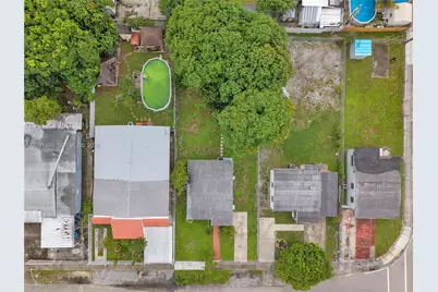 3170 NW 97th St, Miami, FL 33147 - Photo 5