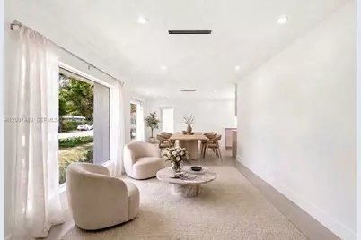 701 NE 119th St, Biscayne Park, FL 33161 - Photo 5