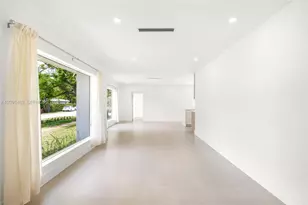 701 NE 119th St, Biscayne Park, FL 33161 - Photo 3
