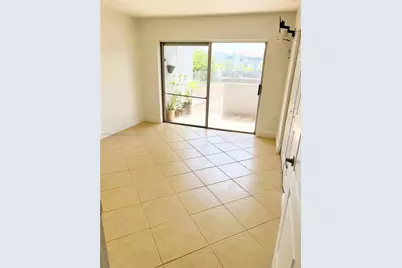 6195 W 18th Ave #G214, Hialeah, FL 33012 - Photo 5