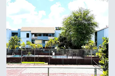 6195 W 18th Ave #G214, Hialeah, FL 33012 - Photo 7