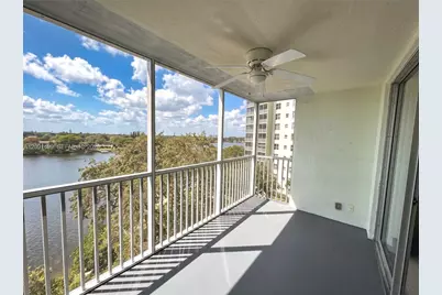 2681 S Course Dr #511, Pompano Beach, FL 33069 - Photo 7