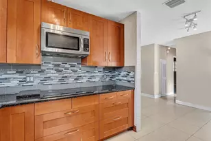 365 NE 171st Terrace, North Miami Beach, FL 33162 - Photo 9