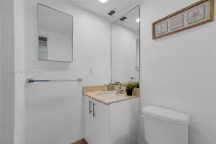 4001 S Ocean Dr, Hollywood, FL 33019 - Photo 13