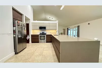 1035 NW 164th Ave #0, Pembroke Pines, FL 33028 - Photo 3