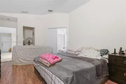 15221 SW 158th St, Miami, FL 33187 - Photo 45
