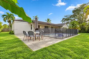 15221 SW 158th St, Miami, FL 33187 - Photo 31