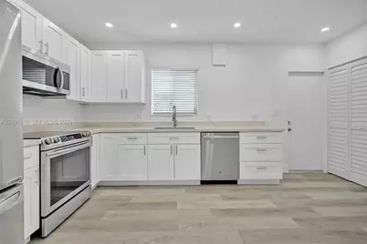 1401 NE 152nd St, North Miami Beach, FL 33162 - Photo 3