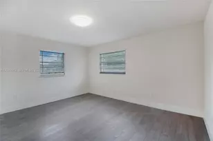522 NW 47th Terrace, Miami, FL 33127 - Photo 11