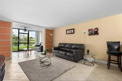 3710 Inverrary Dr #1D, Lauderhill, FL 33319 - Photo 7