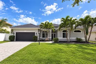 6982 Coronado Wy, Pembroke Pines, FL 33331 - Photo 1