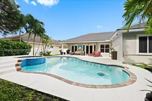 6982 Coronado Wy, Pembroke Pines, FL 33331 - Photo 21