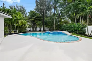 6982 Coronado Wy, Pembroke Pines, FL 33331 - Photo 37