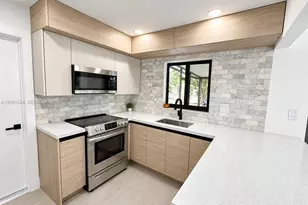 15941 SW 104th Ct, Miami, FL 33157 - Photo 11