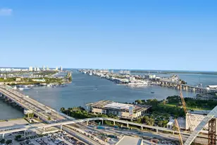 1400 Biscayne Blvd, Miami, FL 33132 - Photo 1