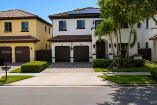22673 SW 105th Ave, Miami, FL 33190 - Photo 1