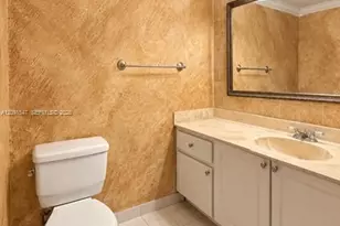 600 Three Islands Boulevard, Hallandale Beach, FL 33009 - Photo 7