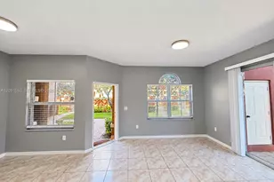 6102 NW 114th Ct, Doral, FL 33178 - Photo 7