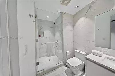 1000 NE Biscayne Blvd #2202, Miami, FL 33132 - Photo 35