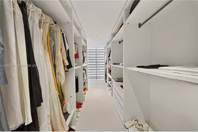 1000 NE Biscayne Blvd #2202, Miami, FL 33132 - Photo 29
