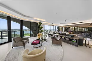 1000 NE Biscayne Blvd, Miami, FL 33132 - Photo 7