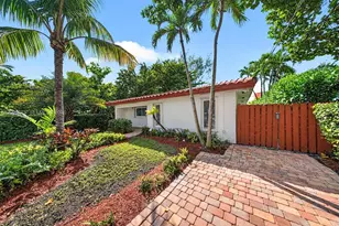 160 NE 86th St, El Portal, FL 33138 - Photo 3